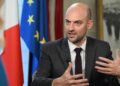 Ministri i Jashtëm i Francës: Ukraina furnizohet nga vendet evropiane me informacione inteligjente