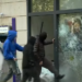Sulmet mbi degë dhe ATM, reagon Shoqata e Bankave: Nuk cenohen depozitat, por disa shërbime kufizohen