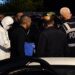 Merr tjetër rrjedhë ngjarja në Komunën e Parisit! Gjendet armë brenda në makinën e 46-vjeçarit, ja dyshimet e policisë