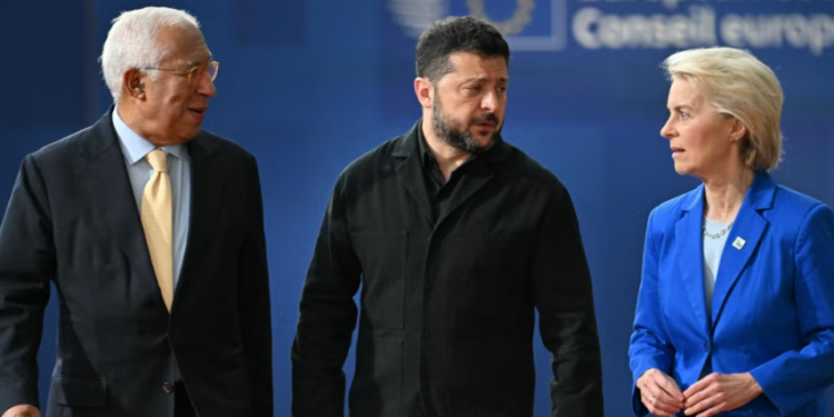 Senatorët amerikanë kërkojnë hetim për ndërprerjet e Starshield, ndërsa Zelenskyy merr pjesë në samitin e BE-së