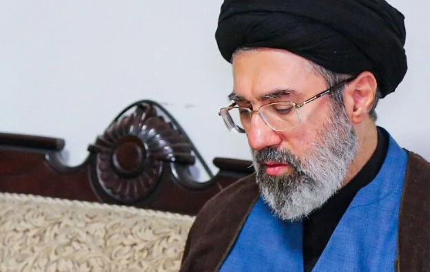 Khamenei  Teherani do të vendosë se kur do të përfundojë konflikti nëse armiqtë rifillojnë sulmet