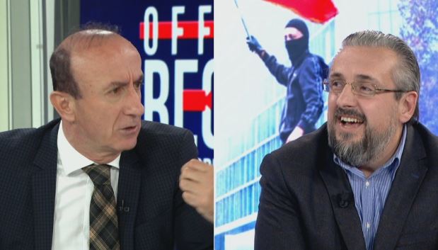  Më dhemb shpirti për ish partinë time   Sula debat me Telitin  Berisha nuk doli në protestë 