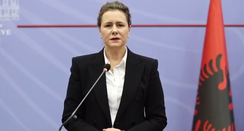 Protestat e dhunshme  Zv ministrja e Brendshme thirrje prindërve  Mbani fëmijët larg përplasjeve  të miturit s duhet të përdoren politikisht