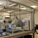 Studiuesit suedezë krijojnë një “shkencëtar AI” që krijon dhe zhvillon vetë eksperimentet -