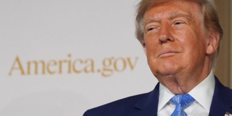 Trump: Votimi në SHBA është i korruptuar, rezultatet janë të “montuara” -
