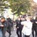 Protestuesit largohen nga Rruga e Durrësit, marshojnë drejt selisë së PS-së