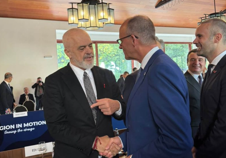 Çfarë u diskutua në takimin e Ramës me Merz në Budva  Reagon zyra për shtyp e kancelarit gjerman