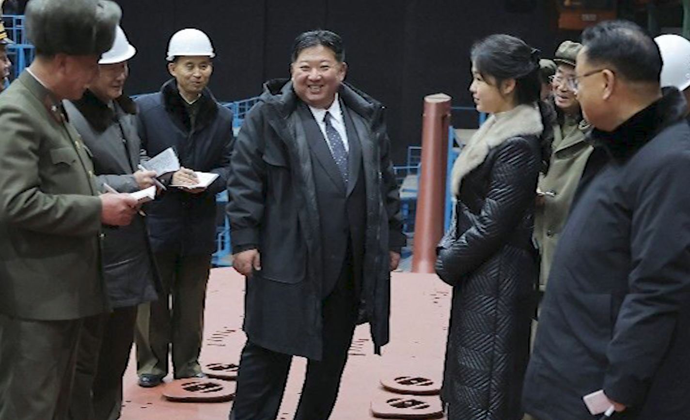 Kim Jong un në gjendje të rëndë shëndetësore  Raportimet për një hemorragji cerebrale bëjnë xhiron e botës