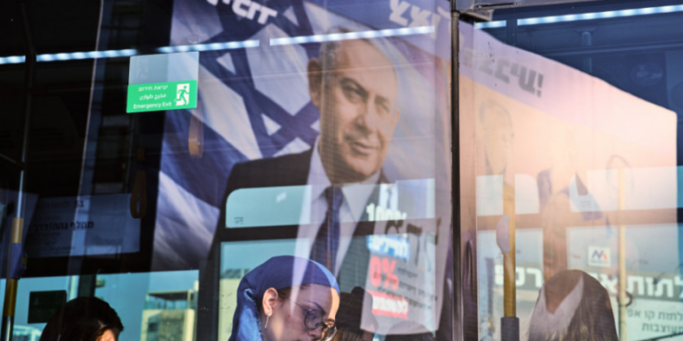 Netanyahu në prag të humnerës politike: Zgjedhje pa fitues, beteja për pushtet sapo ka filluar