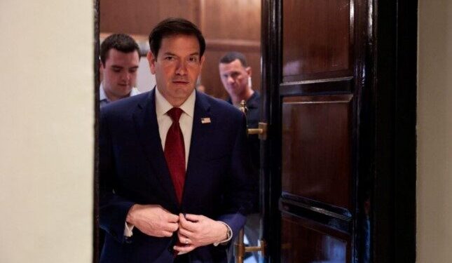 Rubio pas kthimit të Machado-s në Venezuelë: Me demonstrata në rrugë, nuk arrihet demokracia