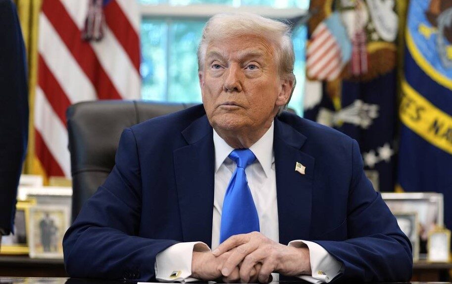 trump-prezanton-serish-planet-per-ta-riemertuar-ngushticen-e-hormuzit-ne-ngushtica-trump-duket-sikur-po-bej-shaka