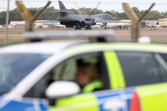 incidenti-ne-bazen-ajrore-raf-fairford-prokuroret-britanike-dy-burra-akuzohen-per-ndihme-ndaj-iranit