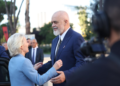 VIDEO / Rama ndan pamjet nga vizita e Von der Leyen: Ju uroj një ditë të mbarë me…