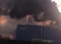Dronët ukrainas godasin rafinerinë dhe qendrën më të madhe të të dhënave në Rusi (VIDEO) -