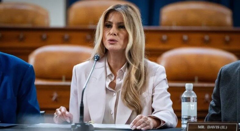 Melania Trump njofton armëpushim humanitar mes Rusisë dhe Ukrainës në qytetin Oleshky