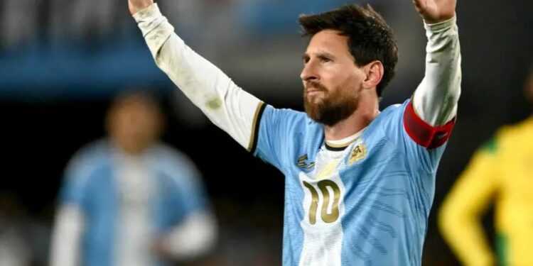Gol, trofe dhe emocione, Messi i jep lamtumirën Argjentinës duke fituar ndaj Beninit -