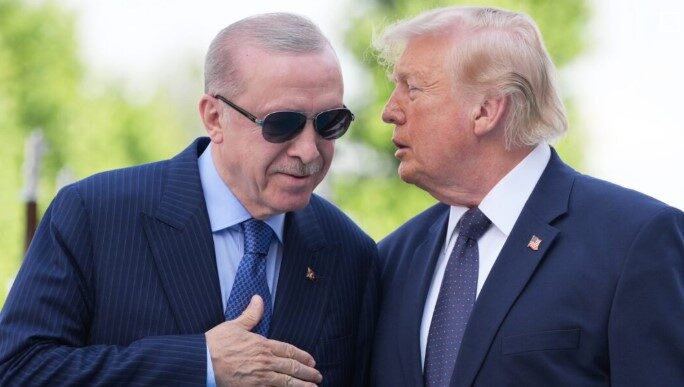 Erdogan bisedë telefonike me Trump  diskutohen marrëdhëniet dypalëshe  Ukraina dhe krizat rajonale