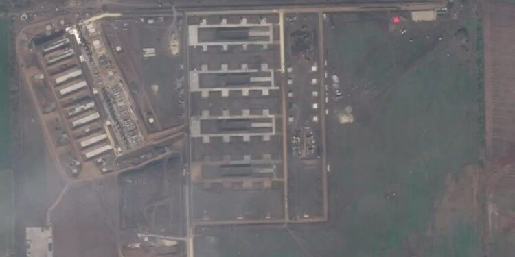 Rusia ndërton bazë gjigante për dronët reaktivë për 6 javë, ekspertët: Sfidë e re për Ukrainën dhe NATO-n