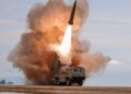 Koreja e Veriut lëshon 10 raketa balistike drejt Detit Lindor midis tensioneve në rritje me Seulin