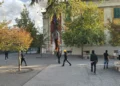 Protestuesit i vënë flakën Ministrisë së Bujqësisë