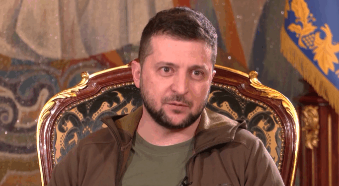 Zelensky kundërshton marrëveshjen Trump–Putin për naftën ruse: Dhuratë për Putinin -
