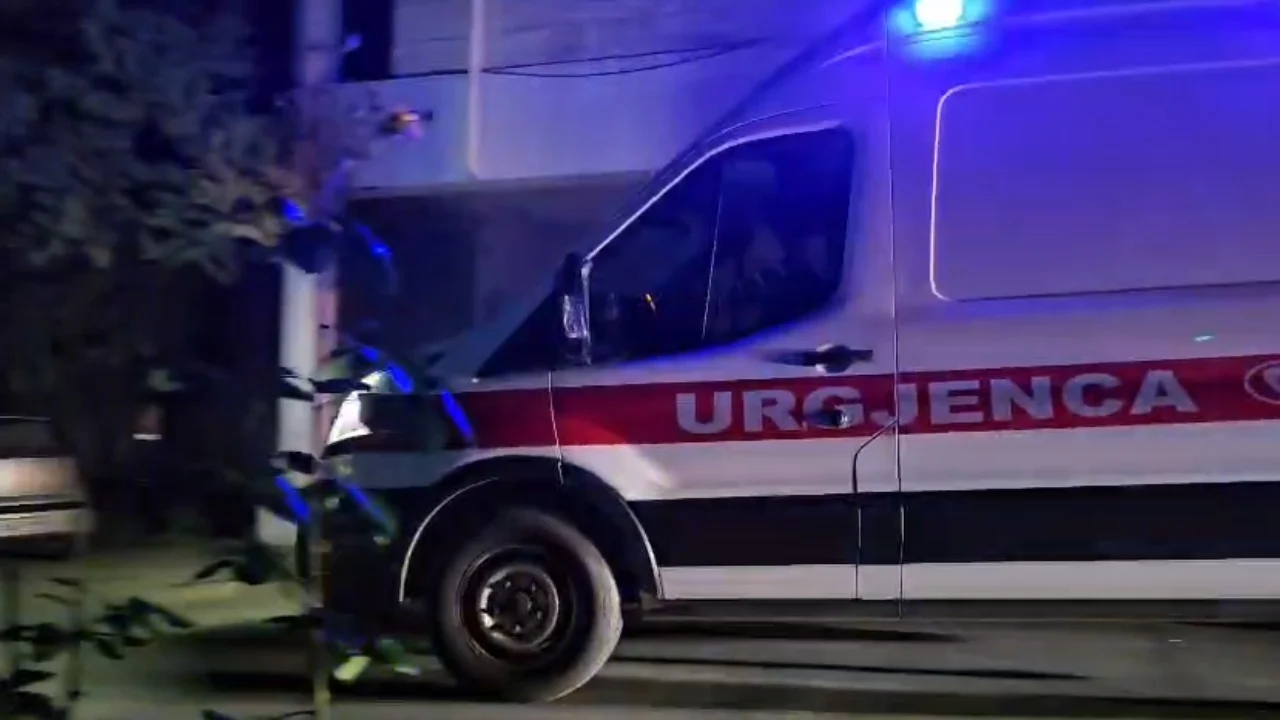 Panik në një kopsht në Korçë  6 fëmijë përfundojnë në spital  Ja dyshimet e para