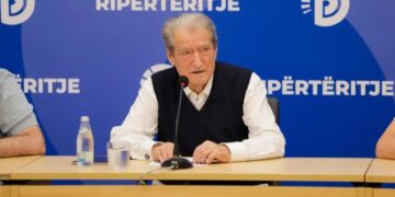 “Për shkak të situatës po këshillohem me ju”- Berisha mbledh Federatën e Opozitës dhe u ankohet: Rama po përdor 83 mandatet për pushtet dhe Territorialen
