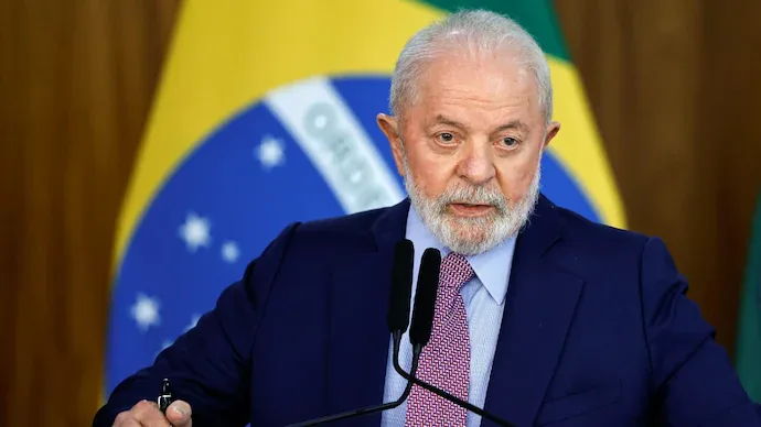 I majti i fundit tradicional nuk bie nga froni  Lula fiton garën në Brazil