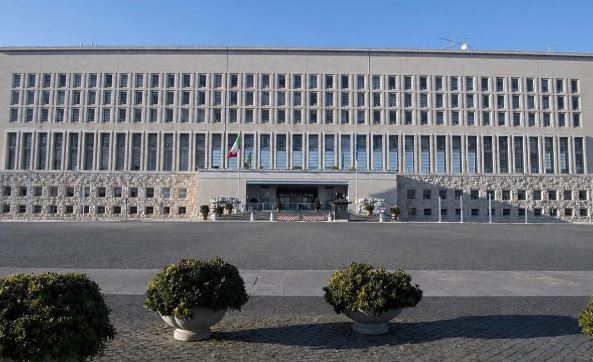 Grupi i hakerëve pro-rusë tentuan të hakërojnë faqen e internetit të Ministrisë së Jashtme italiane -