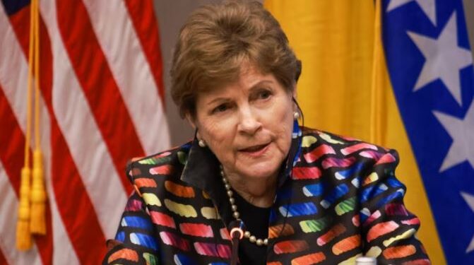 Senatorja Shaheen: Bosnja të largohet nga Rusia dhe ta vazhdojë rrugën drejt BE-së e NATO-s -