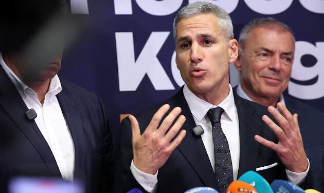 Bullgaria shkon në balotazh presidencial pas votimit të ngushtë mes kandidatëve