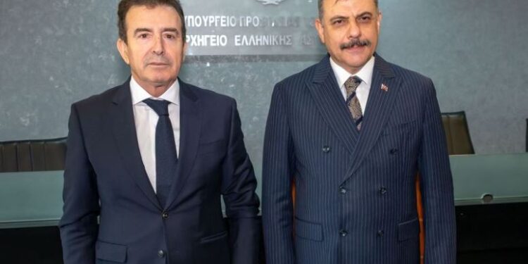 Ministri Chrysochoidis pret në Athinë ministrin e Brendshëm turk, në fokus bashkëpunimi në siguri -