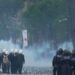 Dhuna e sotme në protestë, Ministria e Shëndetësisë: 14 të lënduar gjatë protestës, 4 efektivë policie dhe 4 protestues!