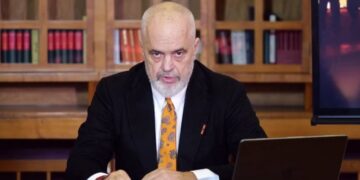 “I kemi dëgjuar më shumë se kushdo”- Rama: “Profesori i dhunës” ideologjizoi një grup Antifa, ky është një revolucion imagjinar!