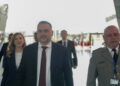 “Nëse akuzoni, faktojeni!”- Akuzat për trafik armësh, reagon ministri Nufi: Interesi kombëtar nuk mund të bëhet peng i fantazisë televizive!