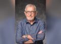Zbuloi “grimcat fantazmë” të universit, Francis Halzen shpallet fitues i Nobelit në Fizikë