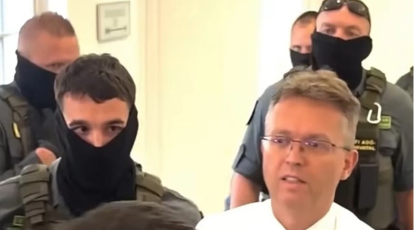 Skandali me fondet e kulturës  shoqërohet me pranga në duar në gjykatë ish ministri i qeverisë së Orbanit