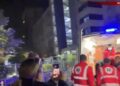 “Jo në emrin tim”, sërish protestë në Prishtinë, tensione para Kuvendit të Kosovës! Kërkohet miratimi i Ligjit për Specialen