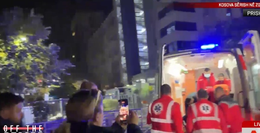  Jo në emrin tim   sërish protestë në Prishtinë  tensione para Kuvendit të Kosovës  Kërkohet miratimi i Ligjit për Specialen