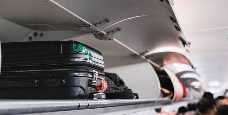 Më shumë bagazhe dore pa pagesë në avion, si do të funksionojë dhe kur hynë në fuqi -