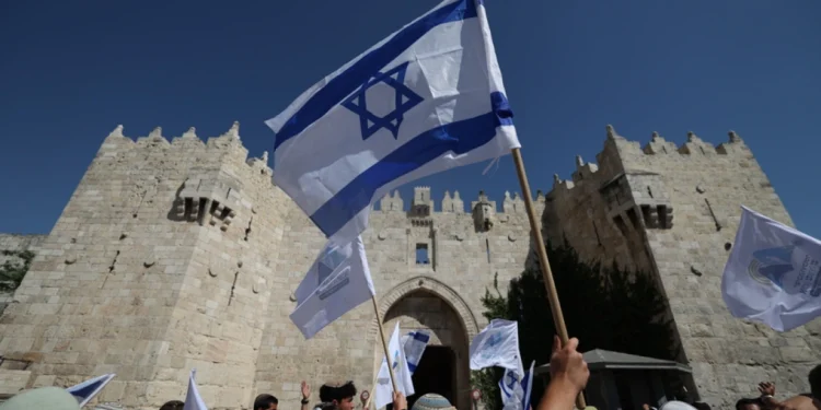 Kolumbia do të zhvendosë ambasadën e saj në Jerusalem -
