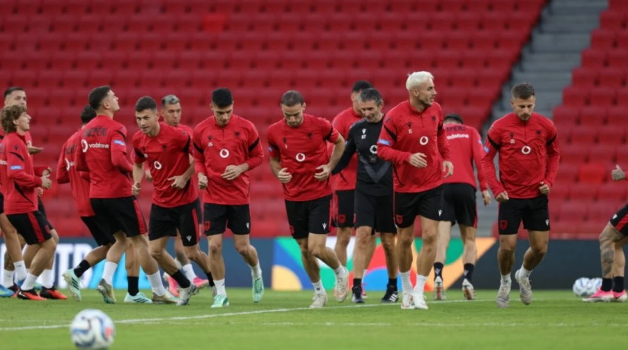 Liga e Kombeve  Pothuajse i njëjti formacion  dy mungesa dhe një dilemë  Ja si pritet të rreshtohet Shqipëria sonte kundër San Marinos