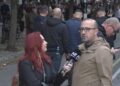 “Të qetësohemi se lamë nam…!”- Përplasjet dhe tensionet mes protestuesve, deputeti i PD: Luftën e kemi me Qeverinë, jo me njëri-tjetrin!