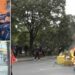 Protestuesit nuk kursejnë as kioskat e biznesit, i shkatërrojnë dhe grabisin! Pajisjeve u vënë flakën, Policia shoqëron disa persona