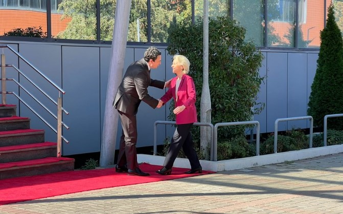 Turi i kreut të KE në Ballkan  Albin Kurti takohet me Ursula von der Leyen 
