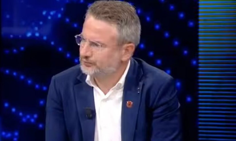 Cilat janë kërkesat e tyre     Analisti  Protestat nuk janë lëvizje studentore  por nxitje nga PD 