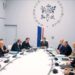Trazirat dhe kaosi në Francë, Macron urdhëron masa të reja: Protestat jashtë sindikatave do të ndalohen!