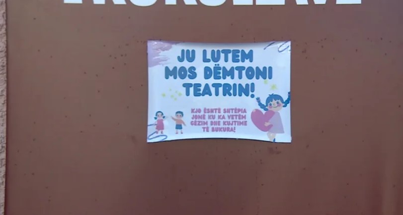 Protestat pezullojnë edhe shfaqjet artistike në kryeqytet  Nga Teatri i Kukullave te Opera  ndryshon edhe kalendari artistik