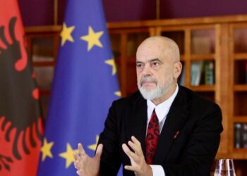 “TVSH-ja në hoteleri rritet në 10%”- Rama për buxhetin: Supertaksa për apartamentet bosh dhe vilat në bregdet!