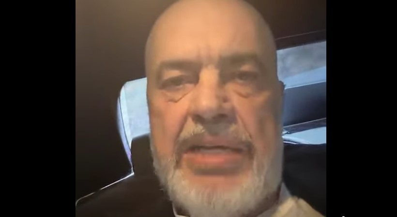  Dhuna  armiku i të gjithëve   Rama mesazh gjatë udhëtimit drejt Samitit të Budvës  Dua dialog me këdo që beson se  jam i keq   Reflektimi i Flamingove 